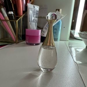 Jadore perfume travel size